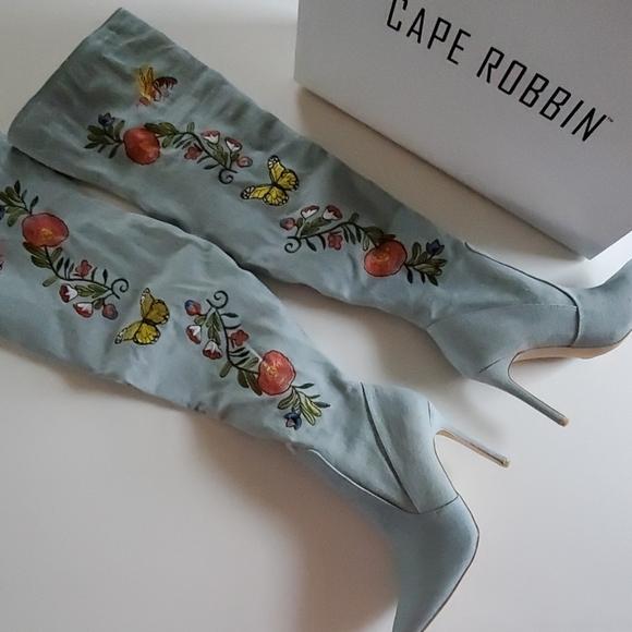 Cape Robin over the knee boots size 7½ - Picture 2 of 8